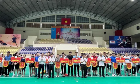 Gần 200 vận động viên tham gia giải Chạy việt dã huyện Hoài Đức