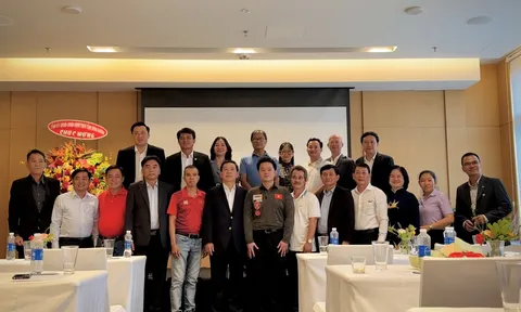 Bao Phương Vinh và Trần Quyết Chiến được vinh danh