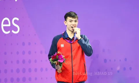 ASIAD 19: Nguyễn Huy Hoàng xuất sắc giành huy chương đồng thứ hai