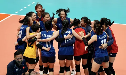 ASIAD 19: Lội ngược dòng, bóng chuyền nữ Việt Nam thắng Hàn Quốc