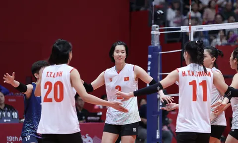 Bóng chuyền nữ ASIAD 19: Đánh bại Triều Tiên, Việt Nam cầm chắc tấm vé vào bán kết