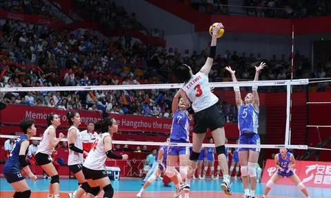 Huấn luyện viên Tuấn Kiệt chia sẻ niềm vui sau khi đội tuyển bóng chuyền nữ lần đầu vào bán kết