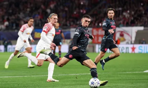 Champions League: Kép phụ lập công, Man City thắng trận thứ hai