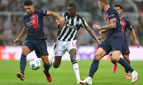 PSG chạm cột mốc buồn, huấn luyện viên Luis Enrique vẫn bảo vệ chiến thuật gây tranh cãi