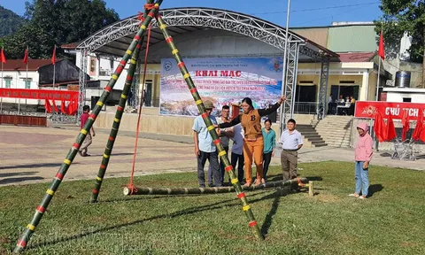 Huyện Tủa Chùa tổ chức hoạt động thi đấu thể thao, trò chơi dân gian