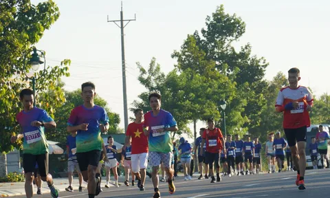 Gần 4.000 runner tranh tài giải Chạy “Phan Thiết Marathon 2023 - Hành trình xanh"