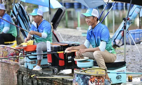 Giải Câu cá tranh Cúp “Vietnam Fishing Gear Expo 2023” 