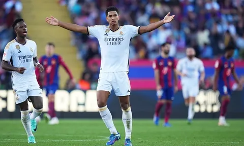 Jude Bellingham tỏa sáng rực rỡ trong trận El Clasico