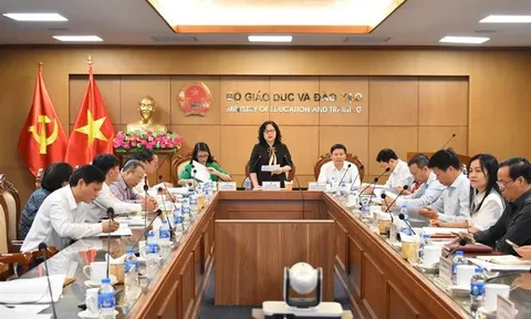 Tham vấn tổ chức dạy bơi an toàn, phòng, chống đuối nước trong trường học