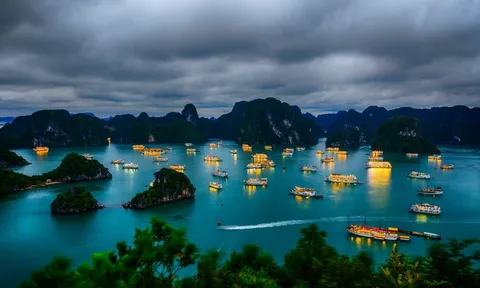Triển lãm "Không gian Di sản văn hóa và sản phẩm thủ công truyền thống"