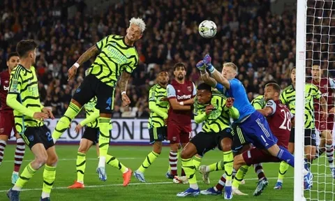 "Tottenham là ứng viên vô địch Premier League"