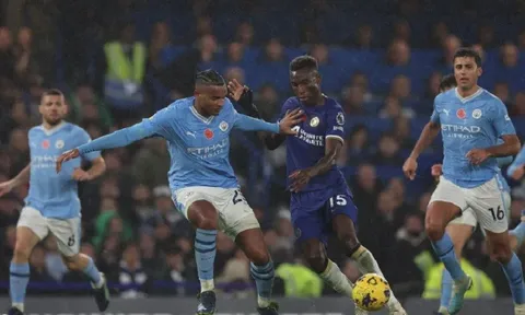 Chelsea buộc Man City chia điểm kịch tính trên sân Stamford Bridge