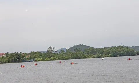 Khai mạc giải Đua thuyền Rowing và Canoing vô địch quốc gia 2023
