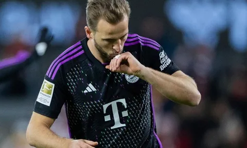 Tiền đạo Harry Kane thiết lập 2 kỷ lục