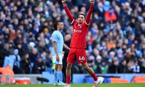Vòng 13 Premier League: Man City chia điểm với Liverpool trong trận đại chiến tại Etihad