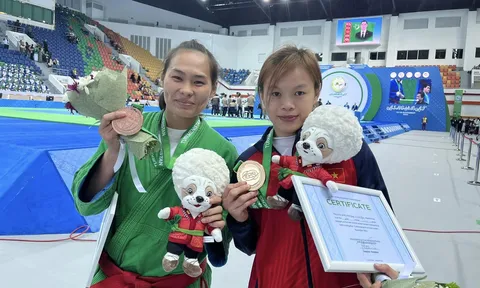 Nguyễn Thị Bích Ngọc bảo vệ thành công tấm huy chương vàng Kurash thế giới