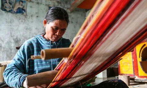 Đóng góp từ cộng đồng trong bảo tồn di sản văn hóa phi vật thể và phát triển bền vững ở Việt Nam