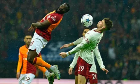 Lượt trận thứ năm bảng A Champions League: Man United mất quyền tự quyết