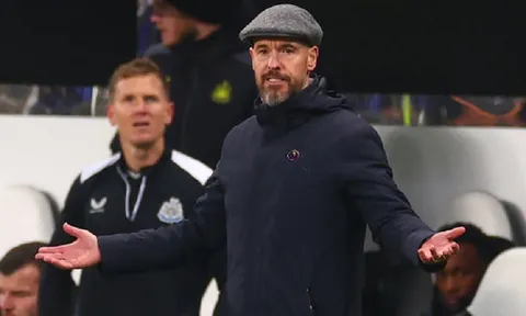 Ông Ten Hag lên tiếng trước tin đồn không được cầu thủ Man United ủng hộ