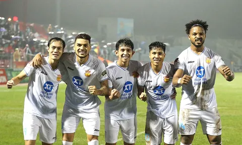 Trước vòng 5 V.League 2023-2024: Tâm điểm trên sân Thiên Trường