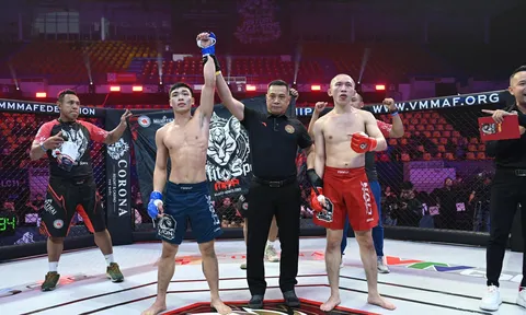 LION Championship 11: Trình Hữu Minh giành chiến thắng áp đảo