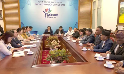 Việt Nam - Nepal thiết lập hợp tác phát triển du lịch