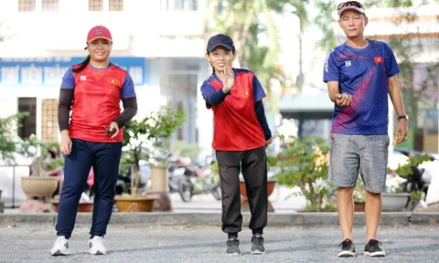 Bi sắt Bình Dương vượt khó