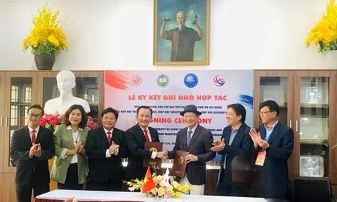 Trường Đại học Thể dục thể thao thành phố Hồ Chí Minh ký kết hợp tác với Hiệp hội Võ thuật Thế giới