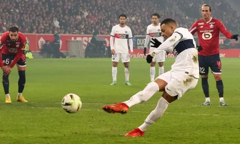 Sau vòng 16 Ligue 1: Đánh rơi chiến thắng, Paris Saint-Germain vẫn nới rộng khoảng cách với đối thủ
