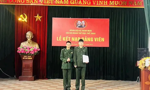 Chuyền hai Đinh Văn Duy được là đảng viên chính thức