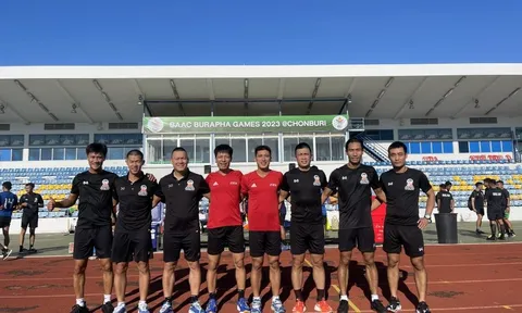 100% trọng tài Việt Nam hoàn thành khóa tập huấn cho các trọng tài FIFA của AFF