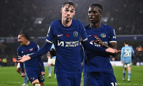 Ông thầy Pochettino bênh vực các học trò trước trận gặp Crystal Palace