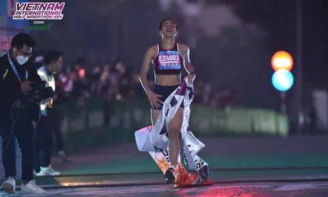 Hai kỷ lục quốc gia được phá tại giải Bán Marathon Quốc tế Việt Nam 2024