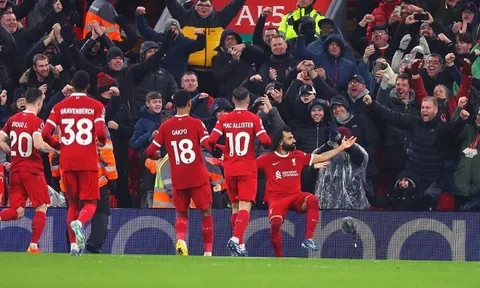Vòng 20 Premier League: Mohamed Salah tỏa sáng, Liverpool hạ gục Newcastle