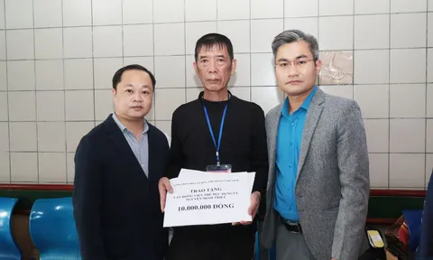Gia đình vận động viên Nguyễn Minh Triết nhận ủng hộ từ Công đoàn Bộ Văn hóa, Thể thao và Du lịch, Cục Thể dục thể thao