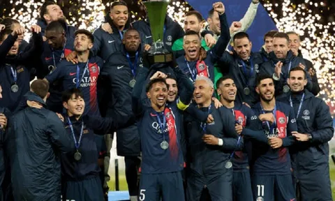 Lee Kang-in và Kylian Mbappe tỏa sáng, Paris Saint-Germain giành Siêu Cúp Pháp