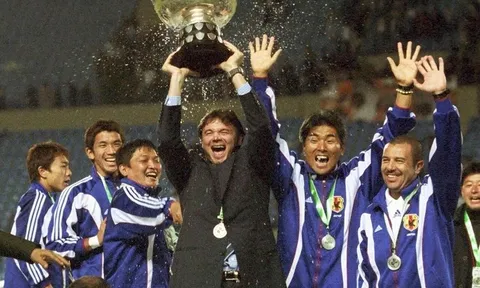 Huấn luyện viên Philippe Troussier là người duy nhất từng vô địch ASIAN Cup