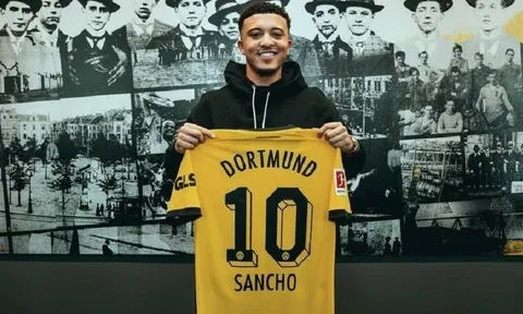 Tiền đạo Erling Haaland ủng hộ Jadon Sancho trở lại Dortmund
