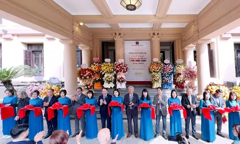 Triển lãm 100 tác phẩm hội họa đặc sắc về di sản văn hóa Việt Nam