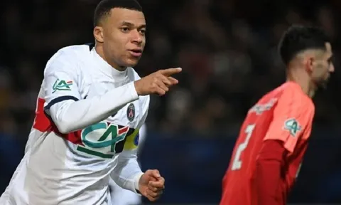 Tiền đạo Kylian Mbappe tự hào với số tiền kiếm được