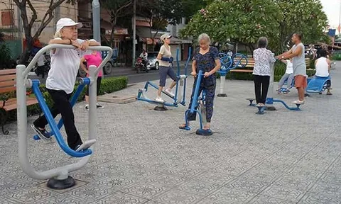 Quảng Nam lắp đặt thiết bị tập luyện thể dục - thể thao ngoài trời gần 23 tỷ đồng