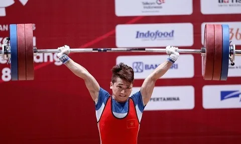 Cử tạ Việt Nam lên đường dự giải vô địch châu Á 2024