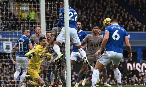 Vòng 23 Premier League: Tottenham đánh rơi chiến thắng trên sân của Everton