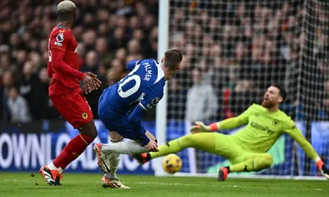 Tiền đạo Cole Palmer chạm cột mốc ấn tượng trong ngày buồn của Chelsea