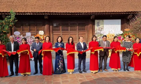 Triển lãm "Khơi nguồn đạo học": Tri ân và tôn vinh công lao đóng góp của các bậc tiền nhân