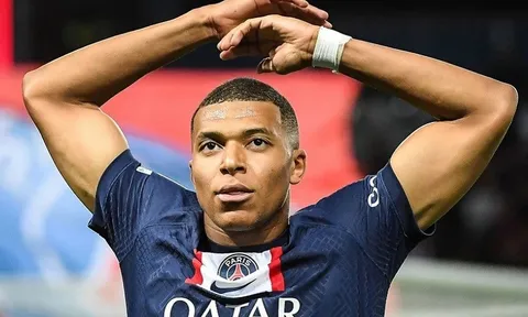 Kylian Mbappe xác nhận rời PSG nhưng Real Madrid từ chối đáp ứng mức lương "khủng"
