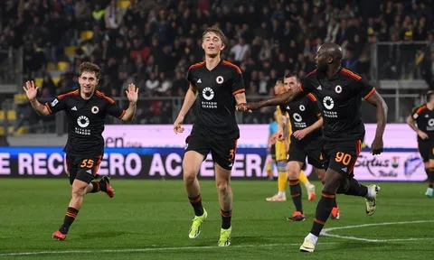 Vòng 25 Serie A 2023-2024: AS Roma lấy lại mạch thắng, Milan lỡ cơ hội lên ngôi nhì bảng