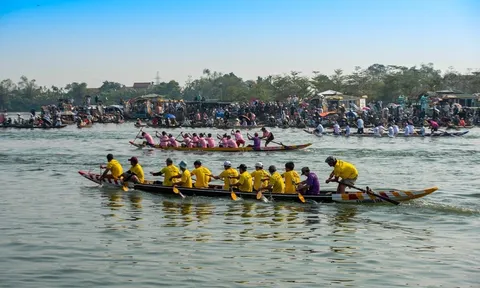 Giải đua Ghe truyền thống làng Triều Sơn Đông 