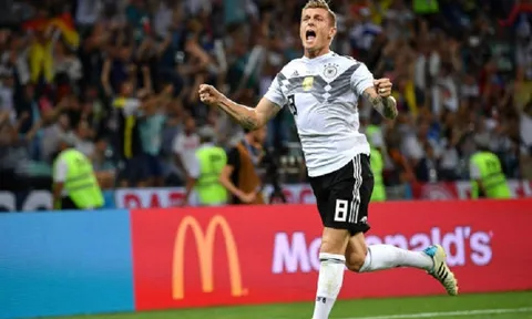 Tiền vệ Toni Kroos bất ngờ trở lại khoác áo đội tuyển Đức