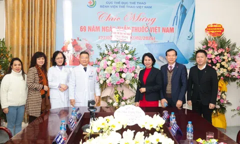 Lãnh đạo Cục Thể dục thể thao thăm và chúc mừng 69 năm Ngày Thầy thuốc Việt Nam 